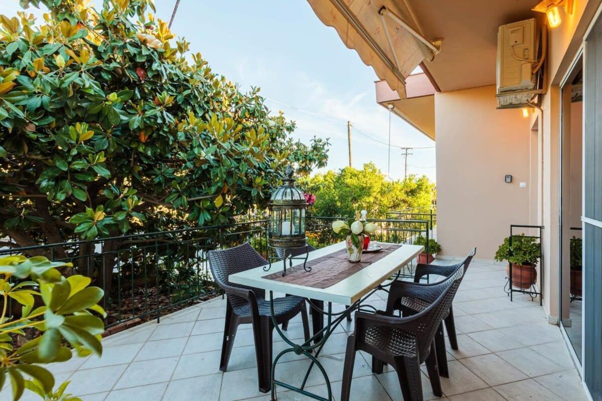Stylish Seaside Home - Fully Equipped, Big Terrace Kalamata Exterior photo