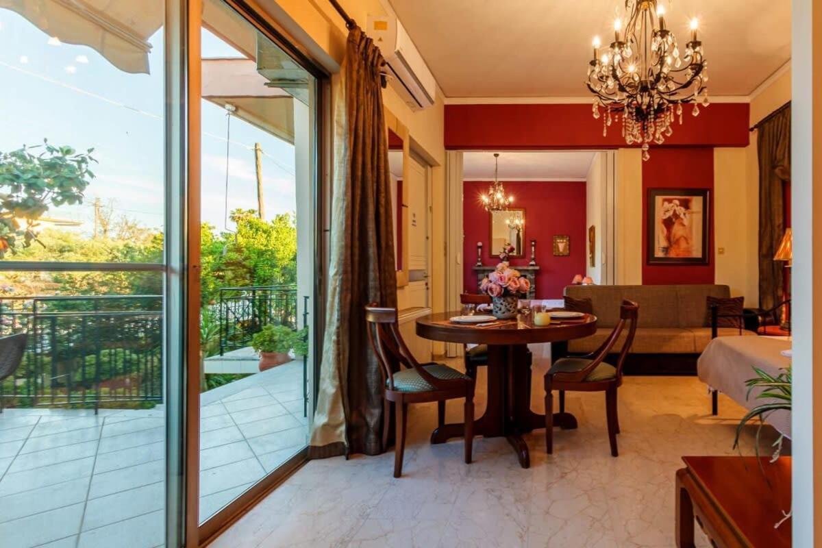 Stylish Seaside Home - Fully Equipped, Big Terrace Kalamata Exterior photo